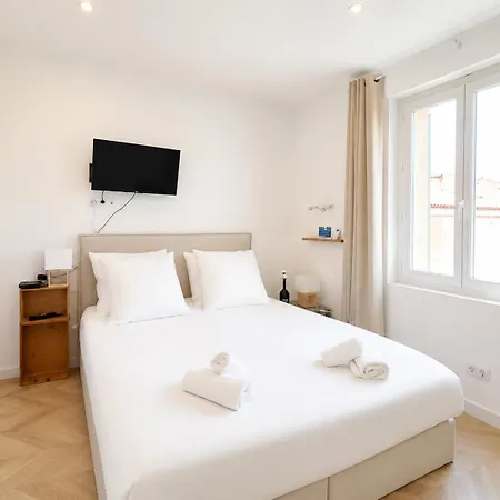 Διαμέρισμα Joyau Prestige, Studio, 2p, Ac, Coeur Vieil